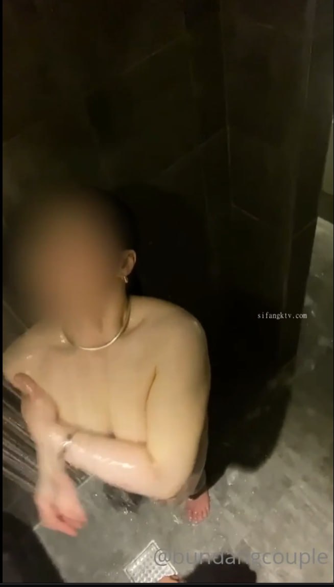 转型进击外围圈 五星级酒店 3000约平面模特 身姿曼妙 佳人尤物相伴共度春宵